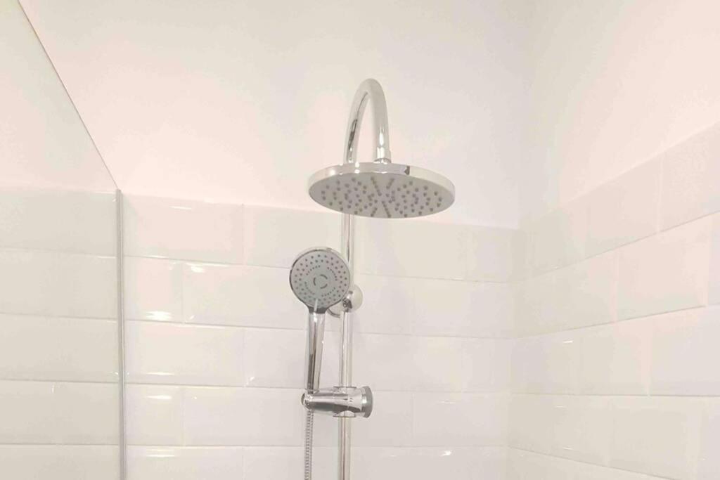 Beautiful Studio - Top Location - Netflix Bucureşti Ngoại thất bức ảnh