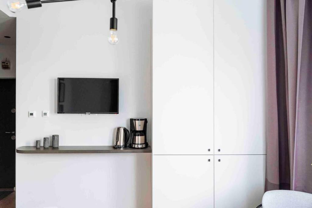 Beautiful Studio - Top Location - Netflix Bucureşti Ngoại thất bức ảnh